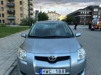 Begagnad Toyota Auris 124 HK (91 kW) 2008 Halvkombi