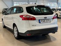 begagnad Ford Focus Kombi 1.6 EcoBoost Flexifuel KAMREM BYTT S&V HJUL 2014, Kombi