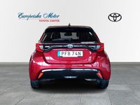 begagnad Toyota Yaris Hybrid YarisStyle Bi-tone Vinterhjul SPI