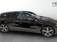 Begagnad Mercedes CLA180 Shooting Brake 136 HK (100 kW) 2019 Svart Kombi