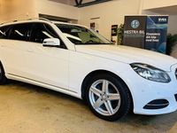 Begagnad Mercedes E220 Avantgarde 170 HK (125 kW) 2015 Vit Kombi