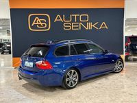 begagnad BMW 320 d Touring M Sport Panorama *Se Utr*