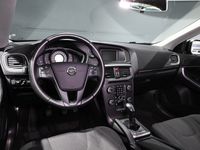 begagnad Volvo V40 CC D2/Manuell/120hk/