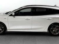 Begagnad Ford Focus 125 HK (91 kW) 2022 Frozen white Kombi