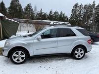 Begagnad Mercedes ML320 224 HK (164 kW) 2009 SUV