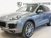 begagnad Porsche Cayenne S E-Hybrid E- (416HK) Panorama / Drag