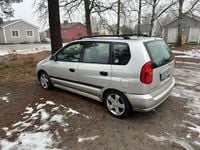 Begagnad Mitsubishi Space Star 111 HK (81 kW) 2004 Minibuss