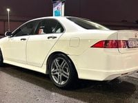 Begagnad Honda Accord 155 HK (114 kW) 2008 White pearl metallic