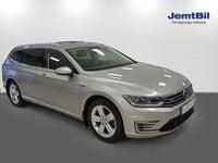 Begagnad VW Passat GTE 220 HK (161 kW) 2015 Silver Kombi