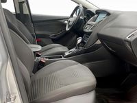 Begagnad Ford Focus Titanium 120 HK (88 kW) 2016 Grå Kombi