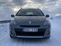 Begagnad Renault Clio IV 103 HK (75 kW) 2012 Grå Kombi