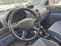 Begagnad Mitsubishi Space Star 122 HK (89 kW) 2000 Minibuss