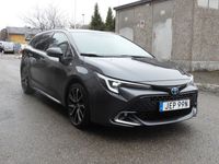 begagnad Toyota Corolla Sports Hybrid e-CVT Euro 6 MOMSBIL EXTRA UTRU