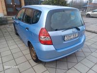 begagnad Honda Jazz 1.3 CVT ,Automat ,Bensinsnål ,Ny besiktad