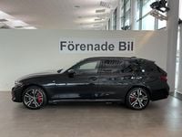 Begagnad BMW 330 M Sport 184 HK (135 kW) 2025 Safirsvart metallic Kombi