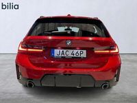 begagnad BMW 328 330e xDrive Touring Drag M Sport H K Rattvärme v-hjul ingår 2023, Kombi