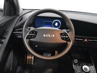 Begagnad Kia Niro Advance 141 HK (103 kW) 2024 Vit SUV