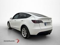 Begagnad Tesla Model Y Long Range AWD 378 kW (514 HK) 2023 Vit SUV