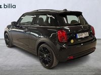 Begagnad Mini Cooper 135 kW (184 HK) 2023 Midnight black metallic Halvkombi
