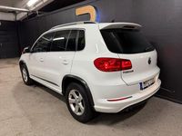 Begagnad VW Tiguan R-line 160 HK (117 kW) 2015 Vit SUV