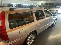 begagnad Volvo V70 2.4 CNG Automat Kinetic 140hk