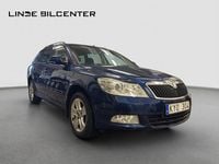 Begagnad Skoda Octavia Elegance 140 HK (102 kW) 2010 Blå Kombi