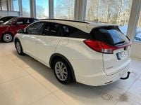 Begagnad Honda Civic 121 HK (88 kW) 2015 Vit Kombi