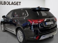 begagnad Mitsubishi Outlander P-HEV 2.4 Hybrid 4WD 230hk (DRAG/BKAM)