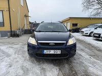 Begagnad Ford Focus Trend 90 HK (66 kW) 2011 Blå Kombi