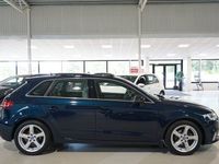 begagnad Audi A3 Sportback 1.6 TDI Aut Panorama Drag Proline 116hk