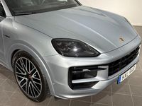 Begagnad Porsche Cayenne 471 HK (346 kW) 2025 Silver SUV