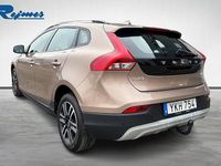 Begagnad Volvo V40 CC Business Edition 120 HK (88 kW) 2017 Raw koppar metallic Kombi