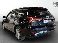 Begagnad MG MG5 EV Luxury 114 kW (156 HK) 2022 Svart Kombi