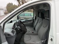 Begagnad Peugeot Expert 128 HK (94 kW) 2012 Van