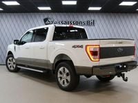 Begagnad Ford F-150 Lariat 400 HK (294 kW) 2022 Vit metallic Pickup