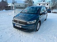 Begagnad VW Touran 116 HK (85 kW) 2019 Grå metallic Minibuss