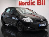 Begagnad Toyota Auris 126 HK (92 kW) 2007 Svart Halvkombi