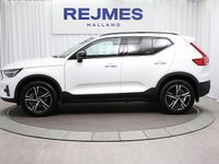 Begagnad Volvo XC40 Plus 200 HK (147 kW) 2024 Röd SUV
