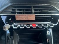 Begagnad Peugeot 208 75 HK (55 kW) 2022 Halvkombi