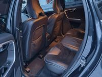 begagnad Volvo XC60 D4 AWD Geartronic Momentum, R-Design Euro 6