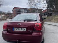 begagnad Toyota Avensis Liftback 2.0 D-4 VVT-i