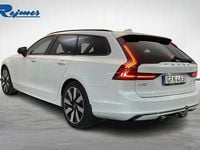 Begagnad Volvo V90 Plus 349 HK (256 kW) 2024 Vit Kombi