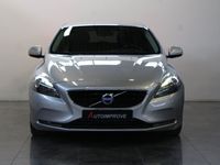 begagnad Volvo V40 D2 115HK AUTOMAT MOMENTUM CITY SAFETY 2 VOC