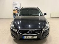 Begagnad Volvo V60 R-Design 239 HK (175 kW) 2011 Svart Kombi