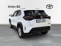 Begagnad Toyota Yaris Cross Active 92 HK (67 kW) 2022 Vit SUV