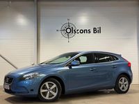 Begagnad Volvo V40 Momentum 190 HK (139 kW) 2016 Blå Halvkombi