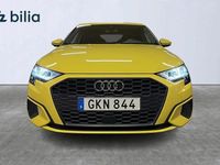 Begagnad Audi A3 Proline 207 HK (152 kW) 2024 Gul Sedan