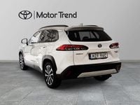 Begagnad Toyota Corolla Cross Style 200 HK (147 kW) 2023 Vit SUV