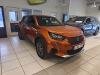 Begagnad Peugeot e-2008 100 kW (136 HK) 2022 Orange SUV