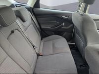 Begagnad Ford Focus Titanium 101 HK (74 kW) 2013 Vit Halvkombi